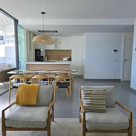 Appartement Luxury, Ocean View, Pool, Gym & Club